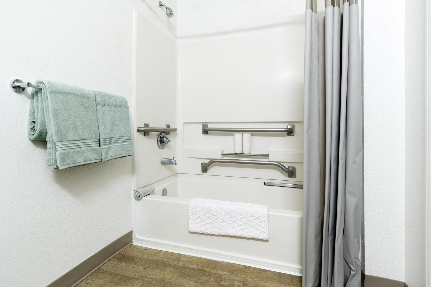 Intown Suites Extended Stay Norfolk Va Extérieur photo