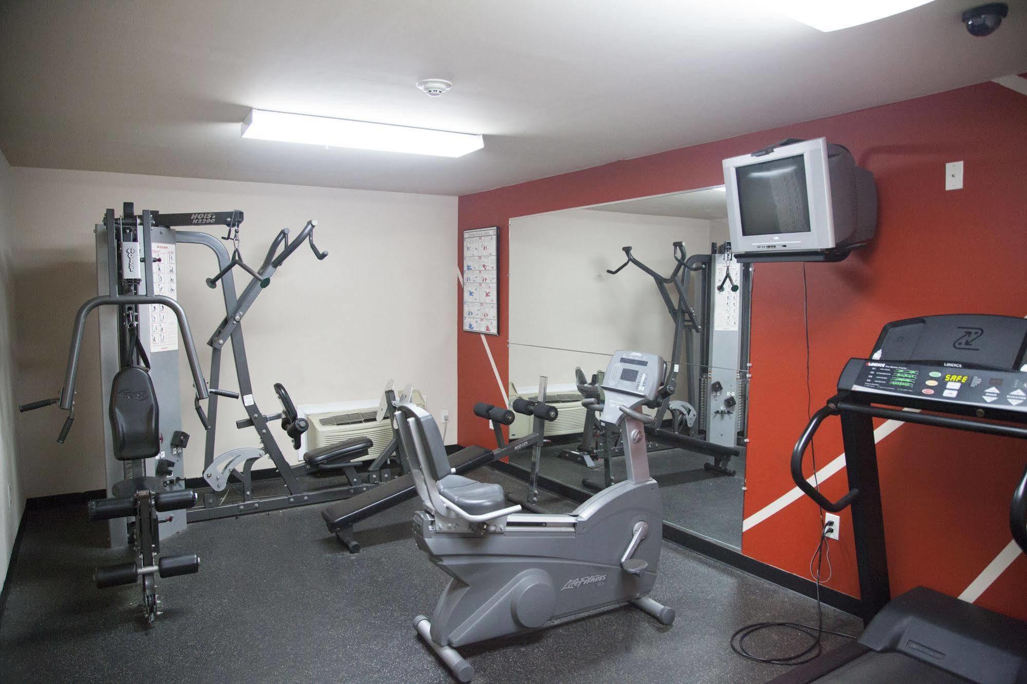 Intown Suites Extended Stay Norfolk Va Extérieur photo